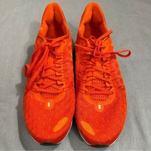 Nike Zoom Vomero orange/white sneakers, size 11, Syracuse player worn